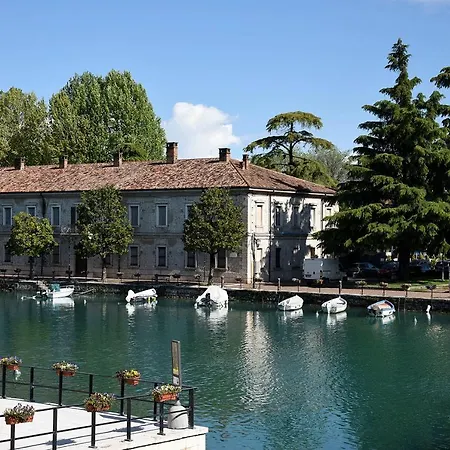 Prigioni House Bed & Breakfast Peschiera del Garda