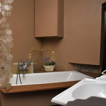 Prigioni House Bed & Breakfast *